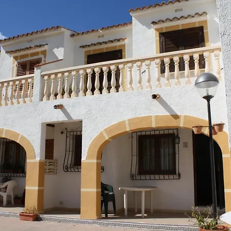 Holiday home Lirios Locdenia